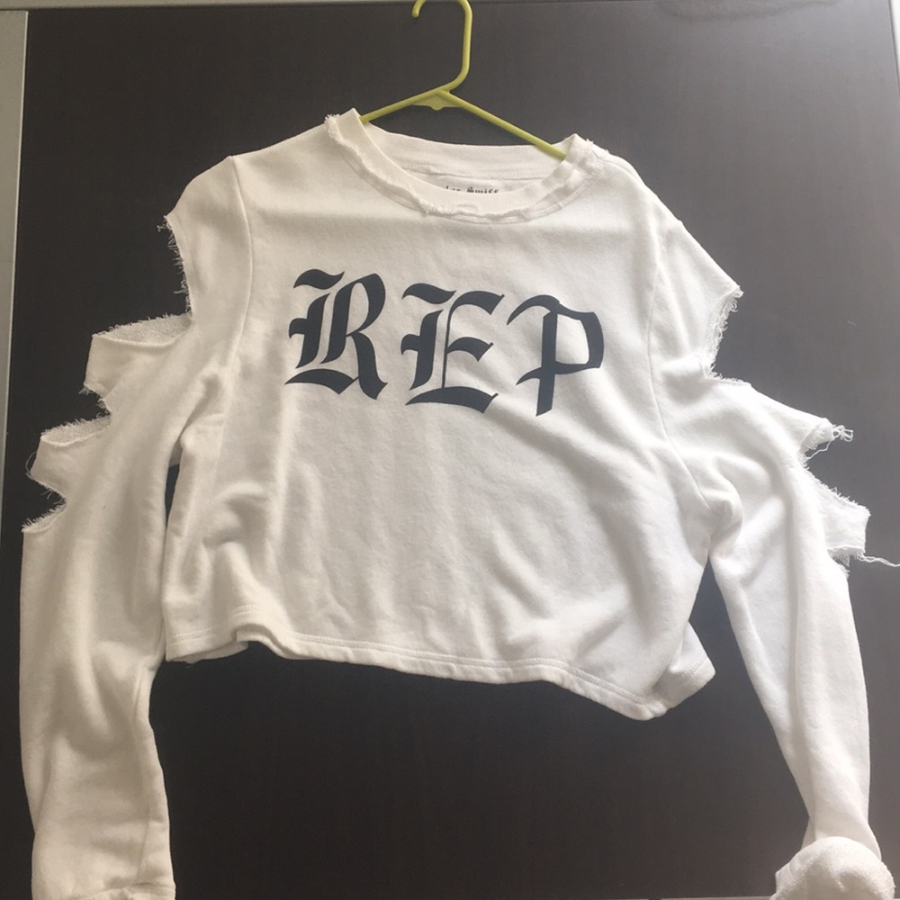 Taylor Swift Reputation Tour distressed sweater